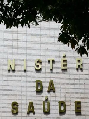 O Ministério da Saúde concederá um reajuste médio de 30% para Equipes de Saúde da Família Ribeirinha. Em nota nesta quarta-feira (5), a pasta informou que o objetivo é garantir melhores condições para a prestação de serviços de saúde em regiões de difícil acesso. Uma portaria com as novas diretrizes deve ser publicada ainda nesta semana no Diário Oficial da União.